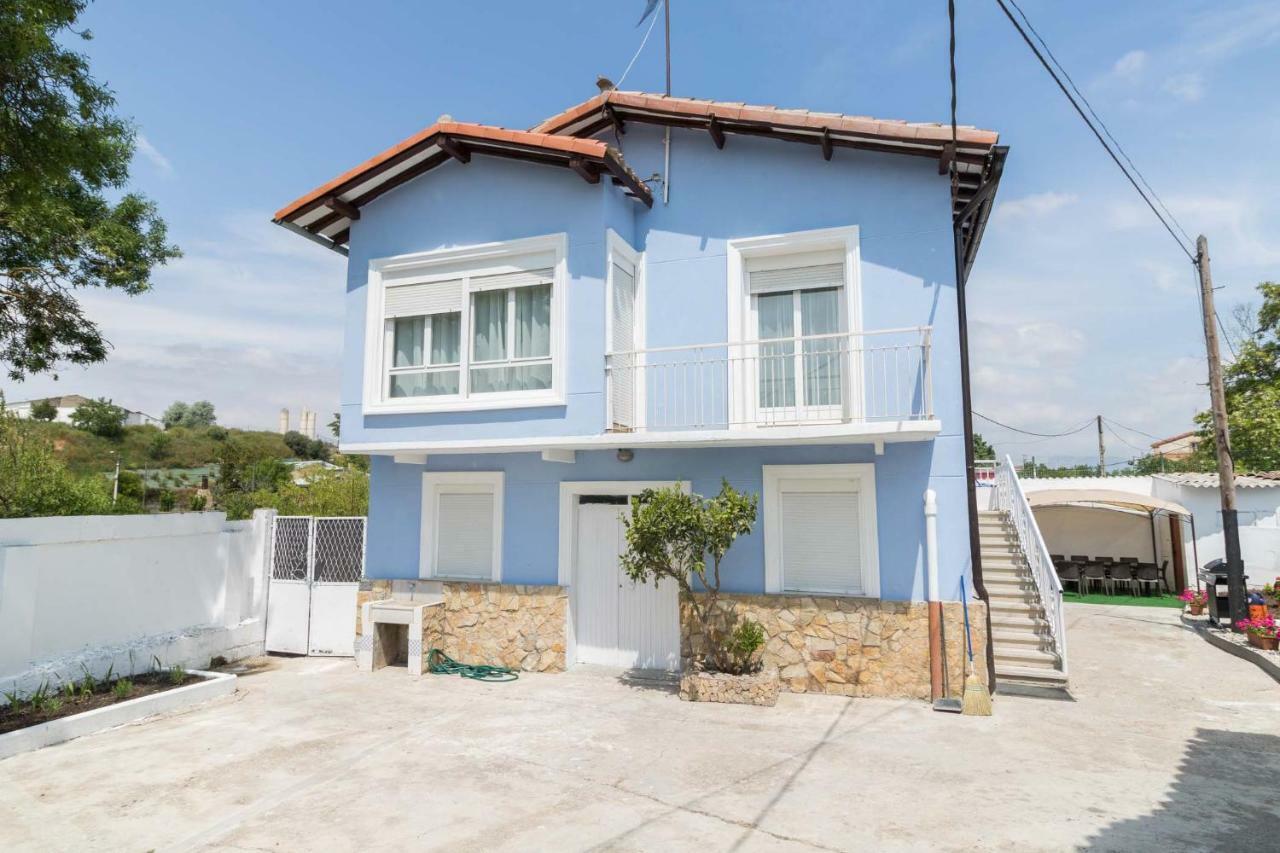 La Casa Azul,Una Casa En La Ciudad. Логроньо Экстерьер фото