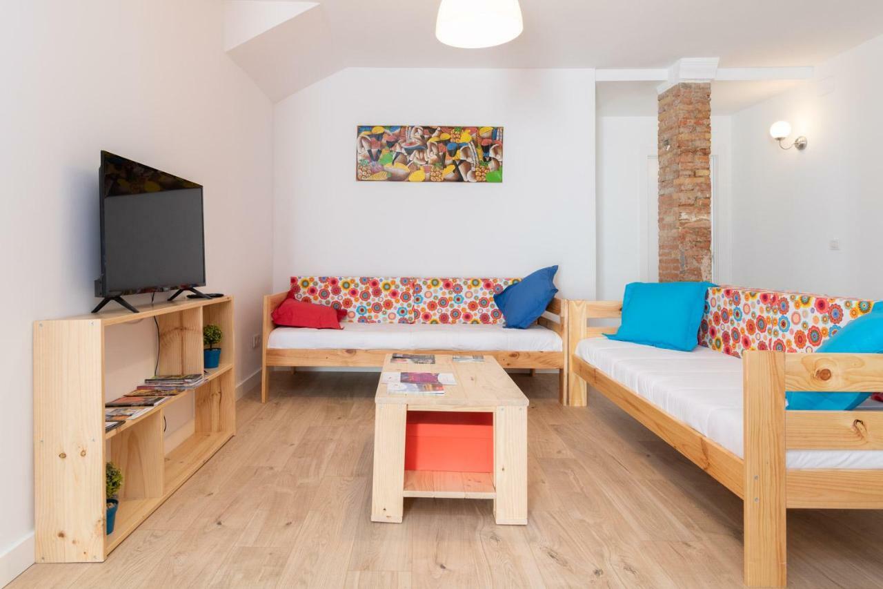 La Casa Azul,Una Casa En La Ciudad. Логроньо Экстерьер фото